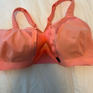 Victoria’s Secret sport bra